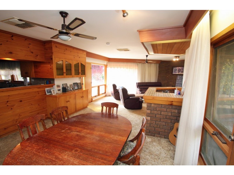 230 Bookmark Avenue, Renmark SA 5341