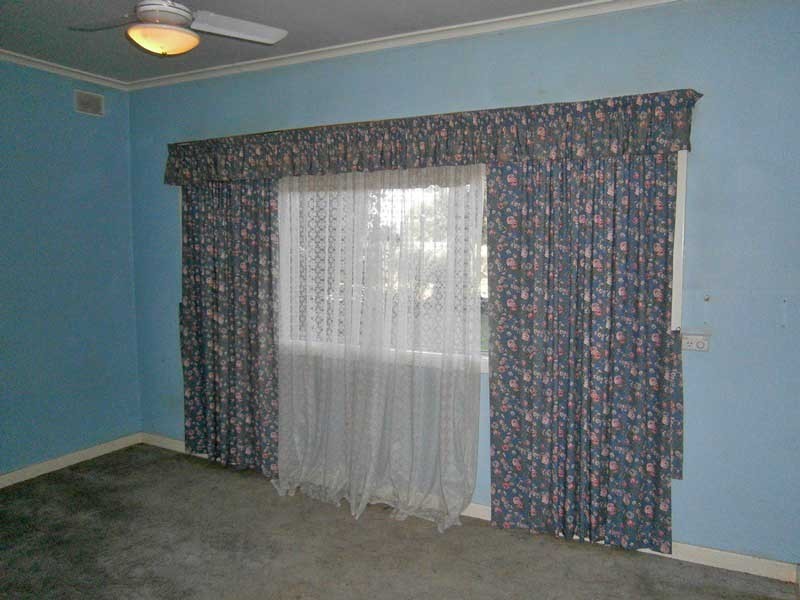 9 Cameron Street, Waikerie SA 5330