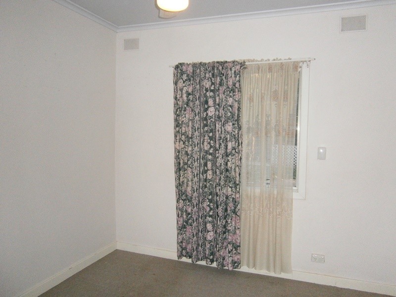 9 Cameron Street, Waikerie SA 5330