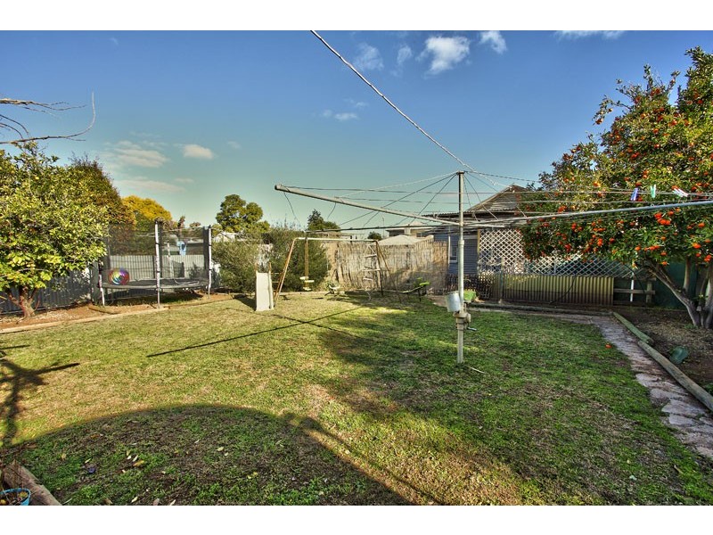 15 Twelfth Street, Renmark SA 5341