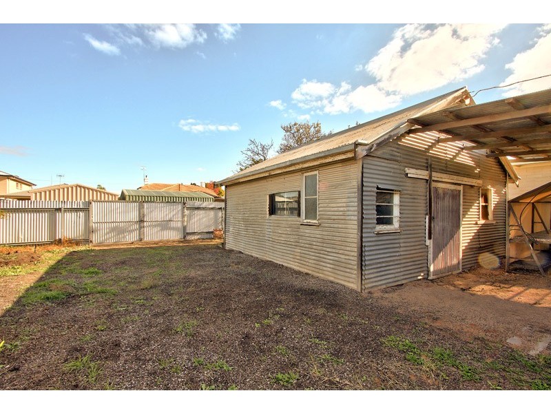 15 Twelfth Street, Renmark SA 5341