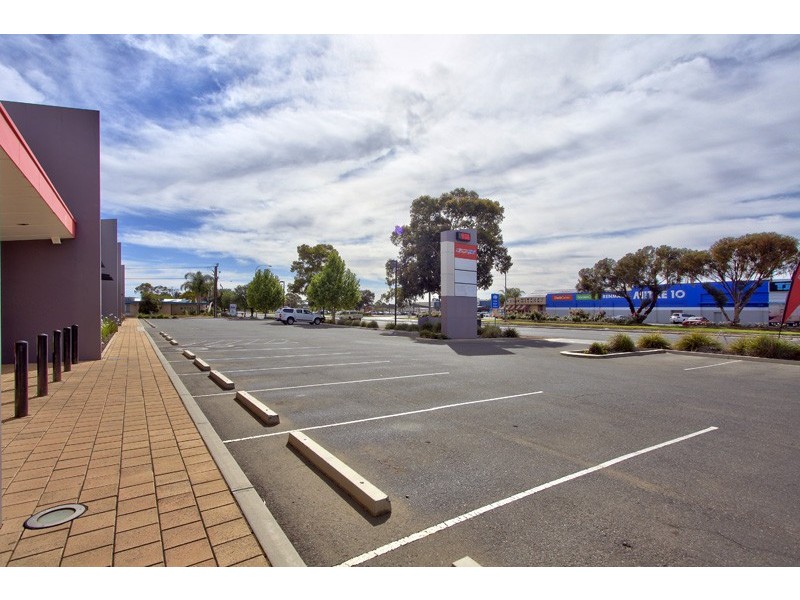 238 Renmark Avenue, Renmark SA 5341