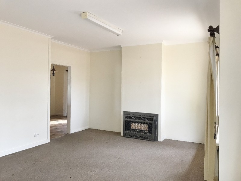 4 Petch Street, Loxton SA 5333