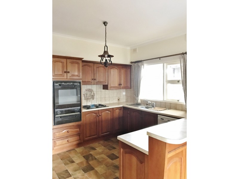 4 Petch Street, Loxton SA 5333