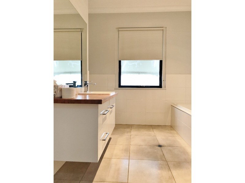 5 Thiele Avenue, Loxton SA 5333