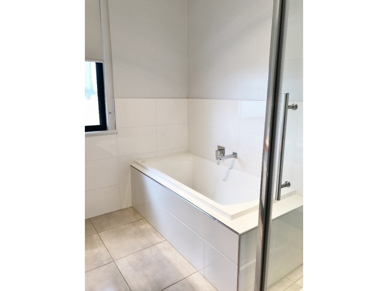 5 Thiele Avenue, Loxton SA 5333