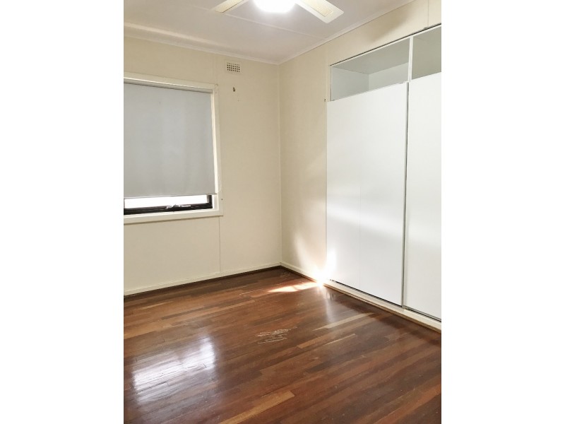 5 Thiele Avenue, Loxton SA 5333