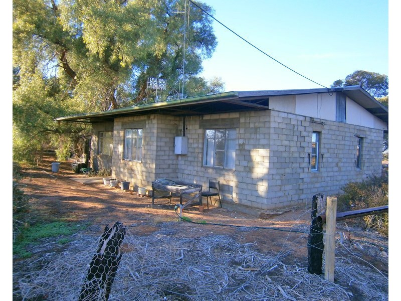 12650 Sturt Highway, Waikerie SA 5330