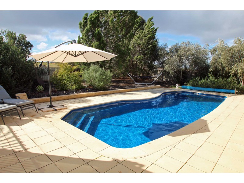 19 Moss Road, Berri SA 5343