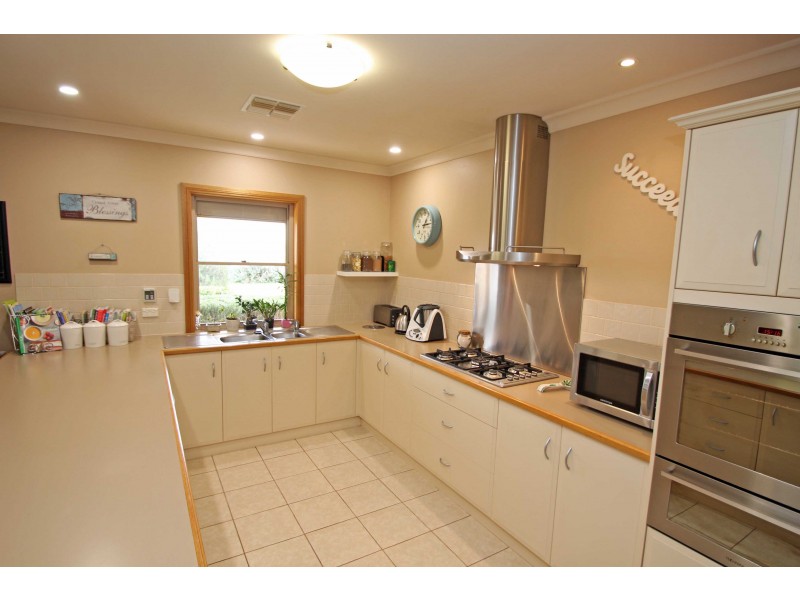 19 Moss Road, Berri SA 5343