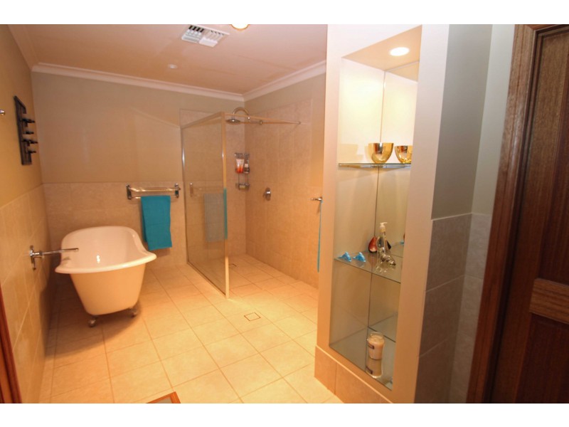 19 Moss Road, Berri SA 5343