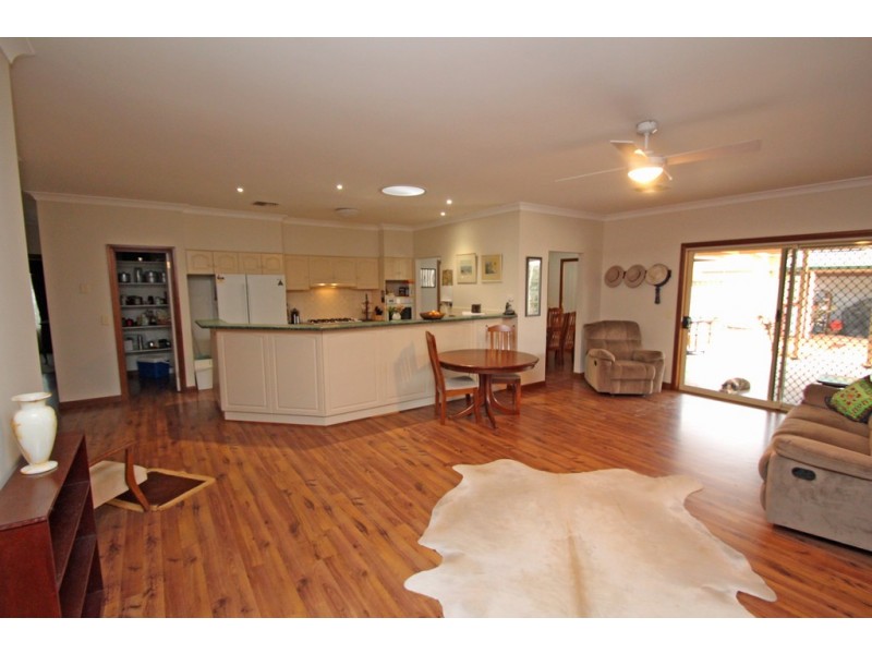 38 Twenty First Street, Renmark SA 5341