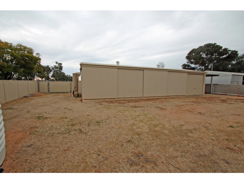 38 Twenty First Street, Renmark SA 5341