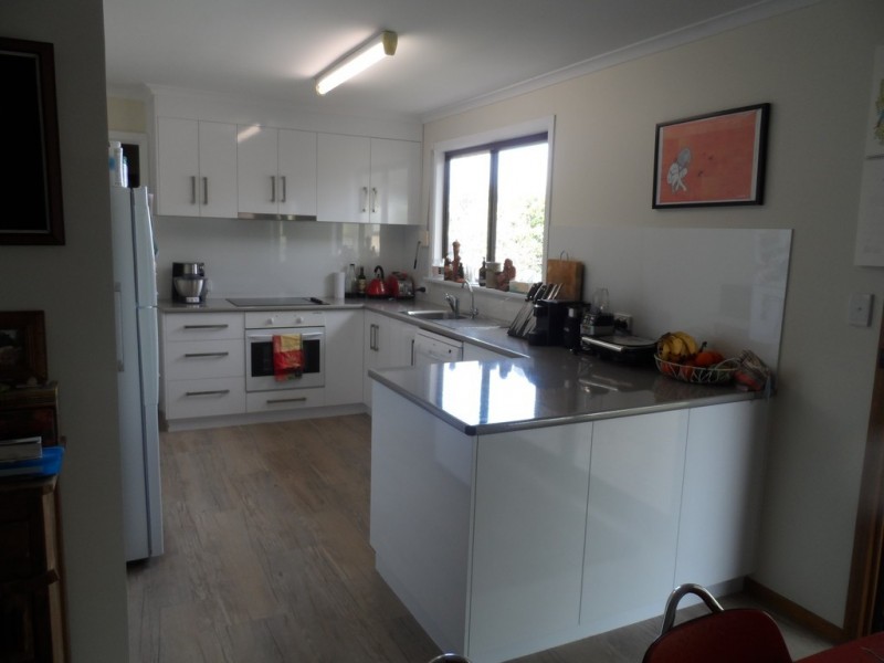 11a First Street, Loxton SA 5333