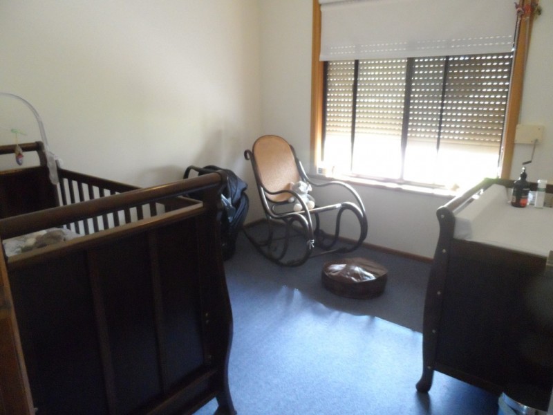 11a First Street, Loxton SA 5333