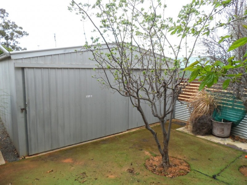 11a First Street, Loxton SA 5333