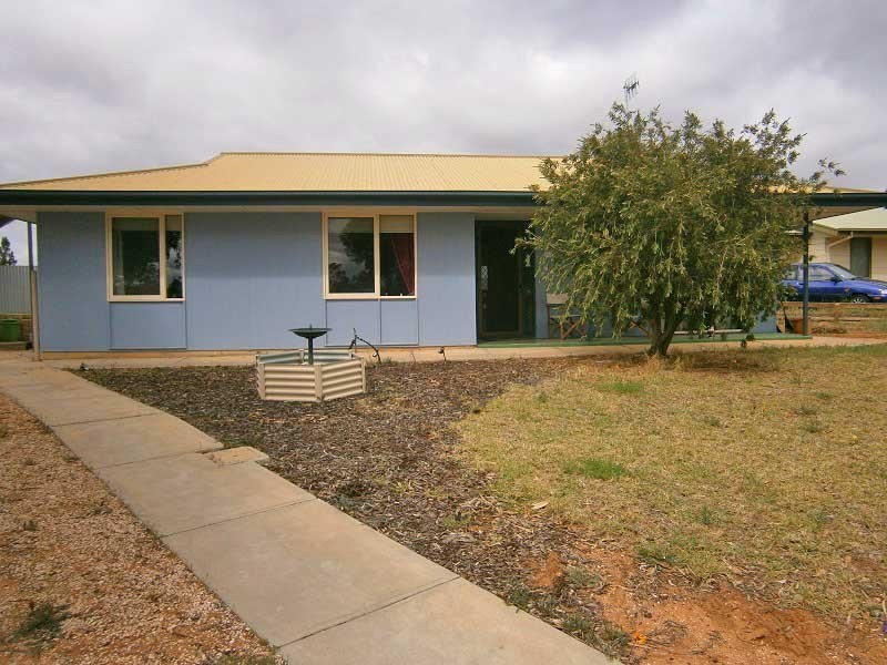 15 Smith Drive, Waikerie SA 5330