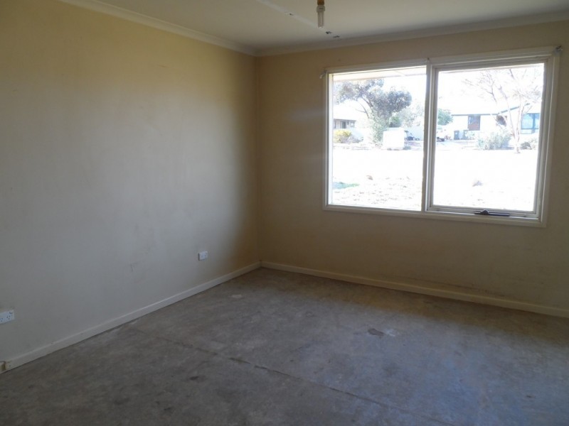 98 Drabsch Street, Loxton SA 5333