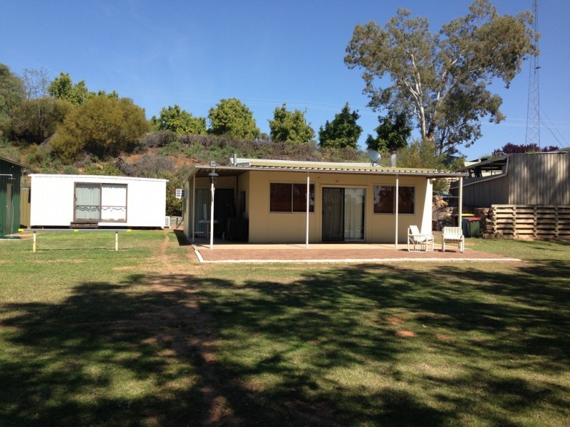 29 Burrows Road, Waikerie SA 5330