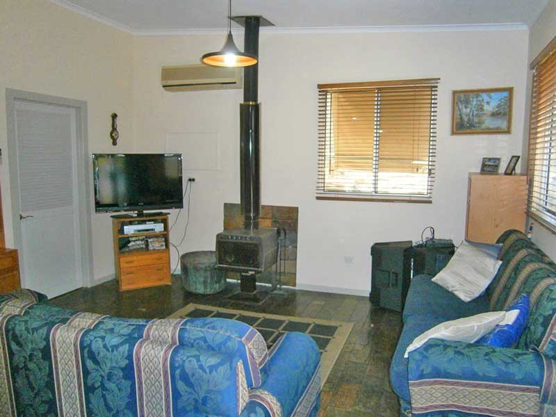 29 Burrows Road, Waikerie SA 5330