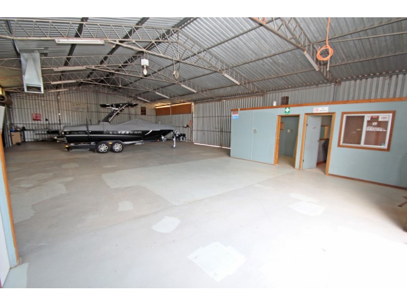 15 Industry Road, Paringa SA 5340