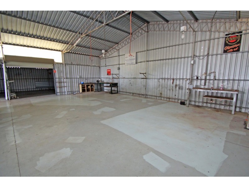 15 Industry Road, Paringa SA 5340