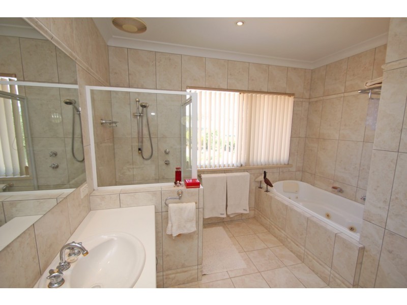 175 Chowilla Street, Renmark SA 5341