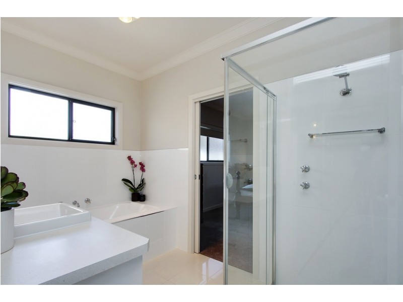 21 Ian Showell Drive, Renmark SA 5341