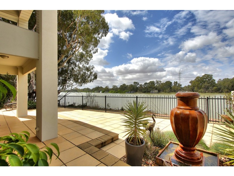 21 Ian Showell Drive, Renmark SA 5341