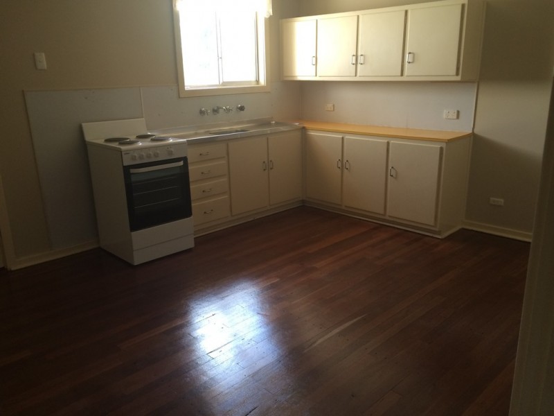 25 MCCUTCHEON STREET, Waikerie SA 5330