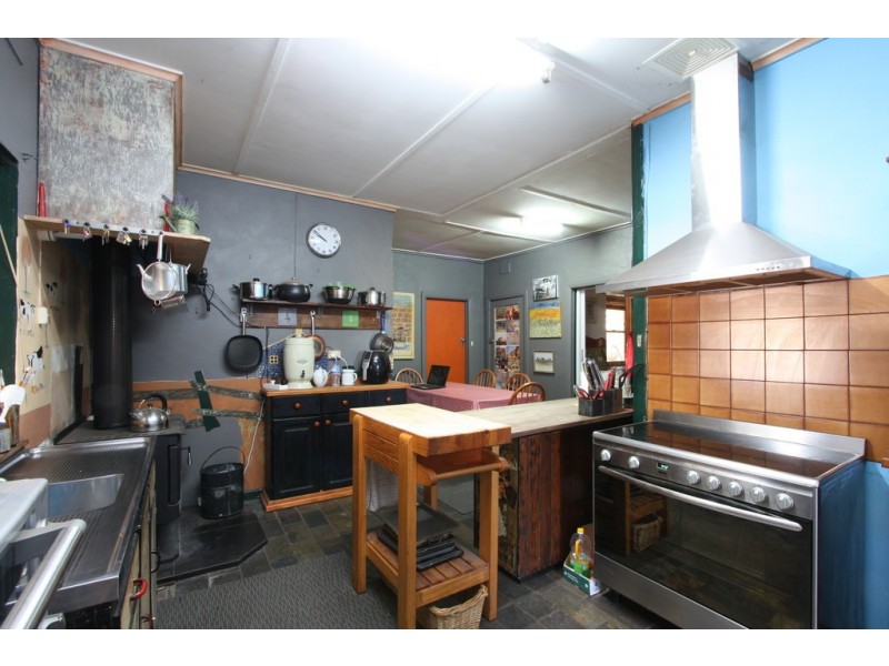 Various Secs Hundreds of Mantung, Mercunda and Bakara, Mercunda SA 5308