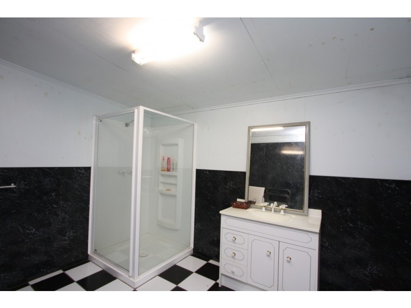 Various Secs Hundreds of Mantung, Mercunda and Bakara, Mercunda SA 5308