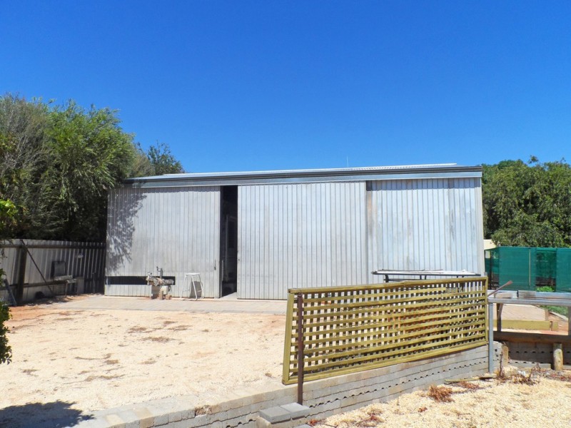 16 Sturt Street, Loxton SA 5333