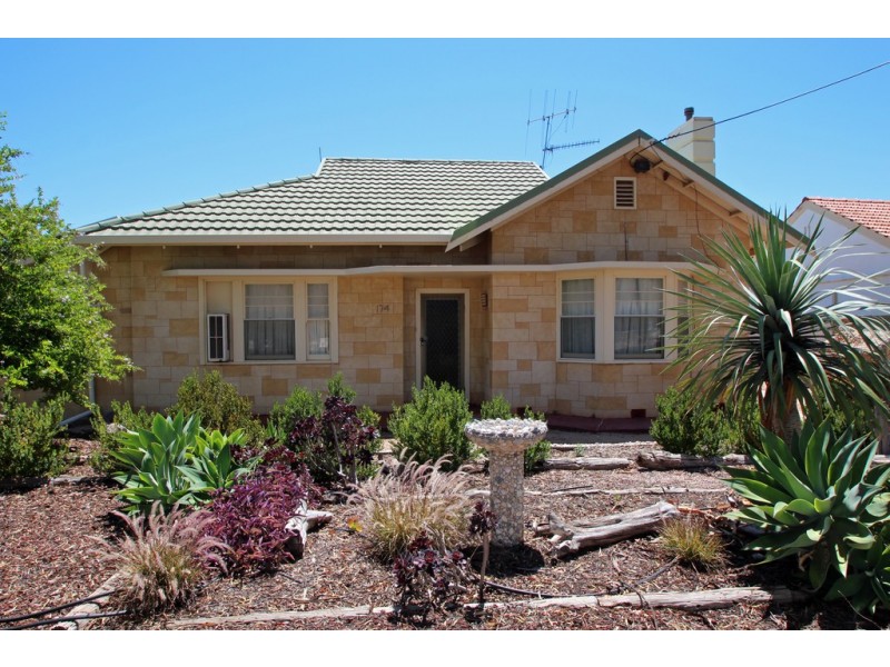 174 Sixteenth Street, Renmark SA 5341