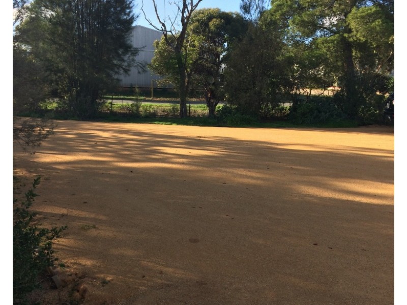 4 Bullwinkle Road, Loxton SA 5333