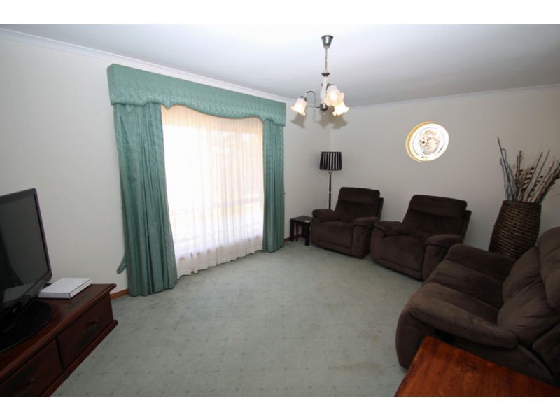 28 Ian Drive, Paringa SA 5340