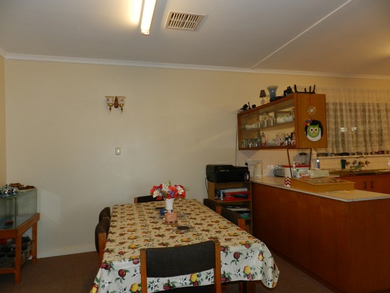 6 Derrick Street, Berri SA 5343