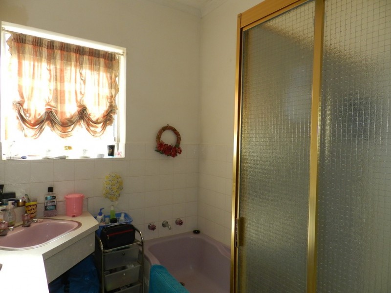 6 Derrick Street, Berri SA 5343