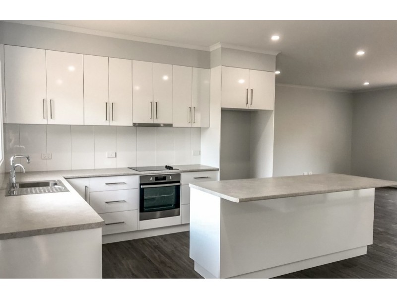 2/12 William Street, Loxton SA 5333