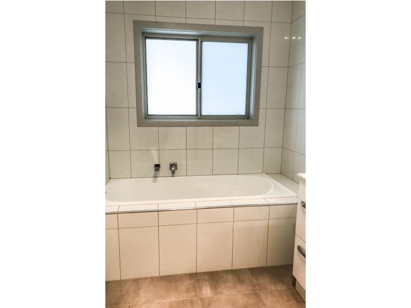 2/12 William Street, Loxton SA 5333