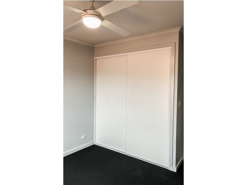 2/12 William Street, Loxton SA 5333