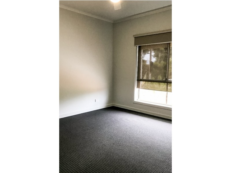 1/12 William Street, Loxton SA 5333