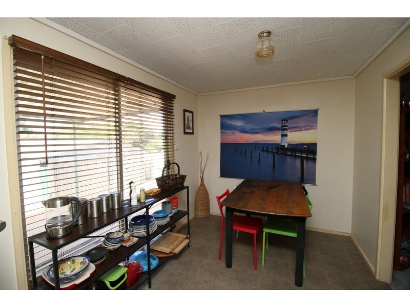 280 Alamein Avenue, Loxton SA 5333