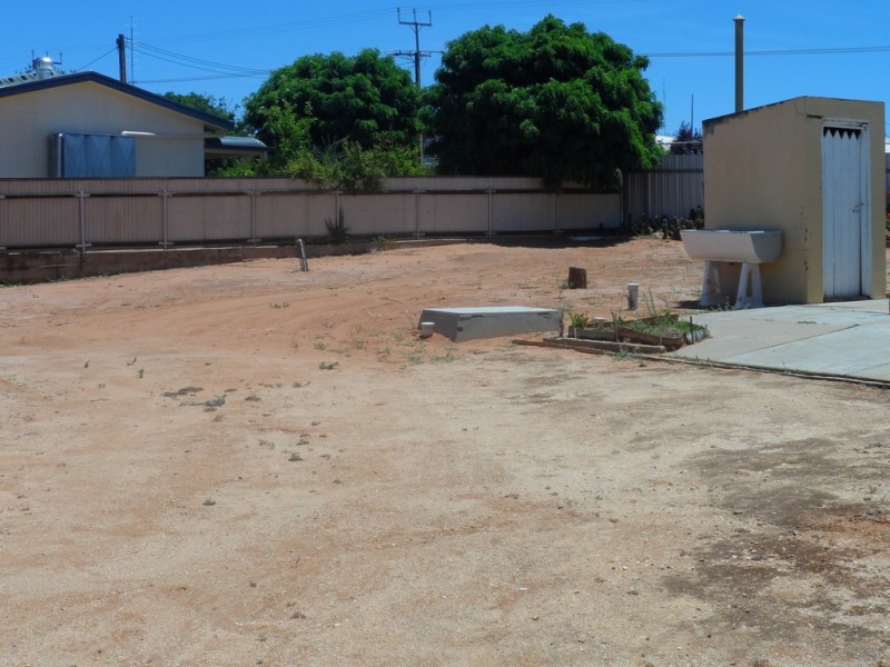 20 Third Street, Loxton SA 5333