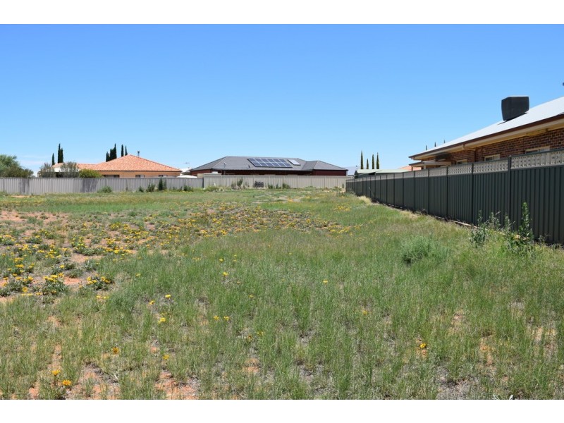 Lot 132 Stasinowsky Court, Loxton SA 5333