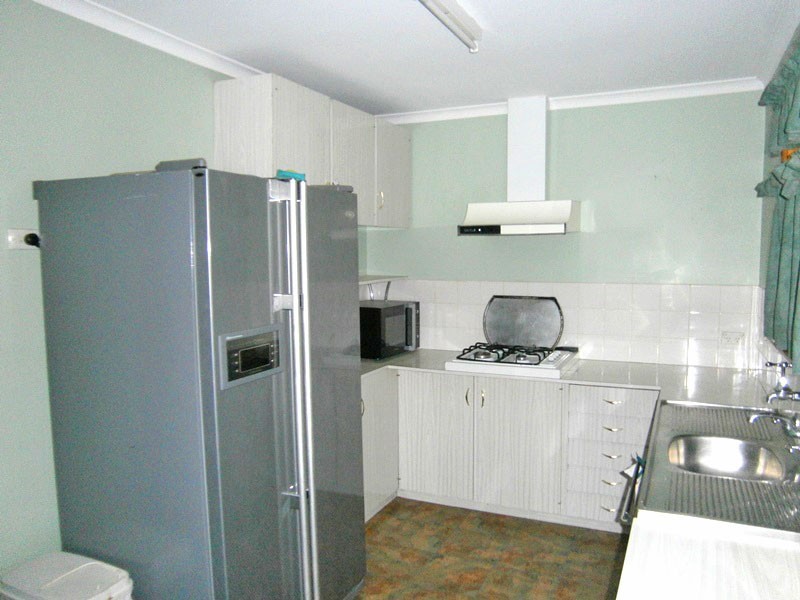 23 Railway Terrace, Morgan SA 5320