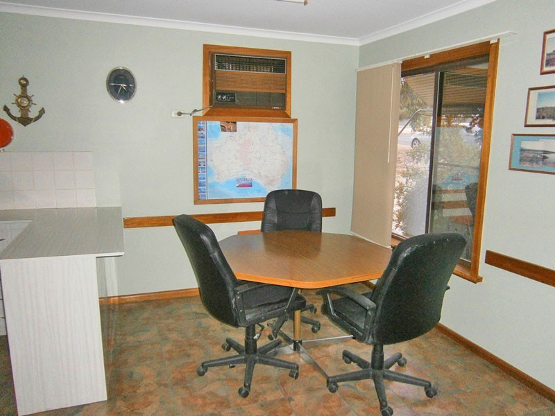23 Railway Terrace, Morgan SA 5320