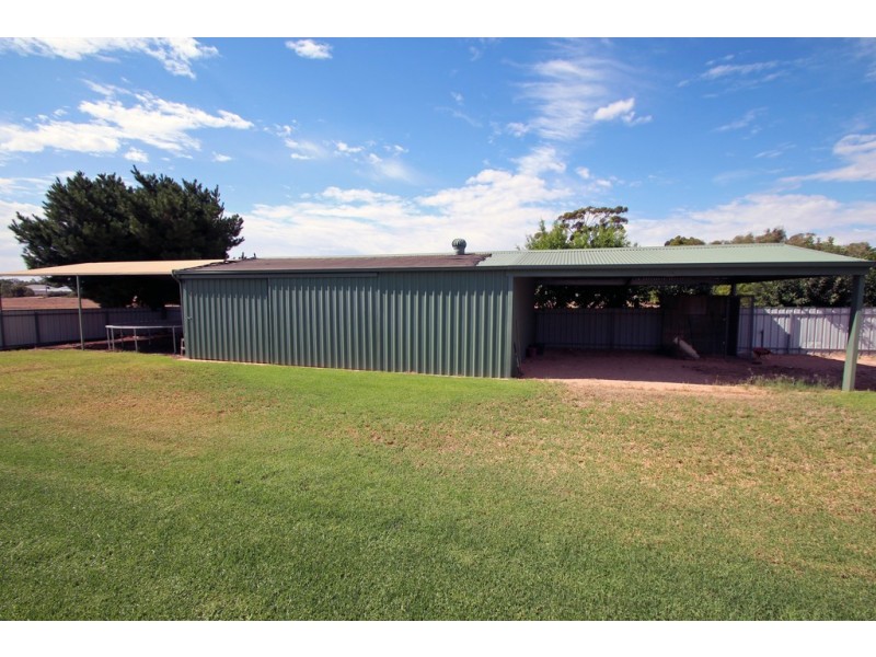 245 Arumpo Street, Renmark SA 5341