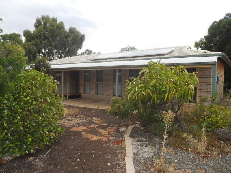 284 Alamein Avenue, Loxton SA 5333