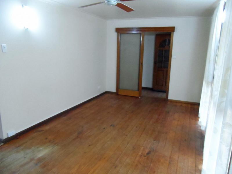 284 Alamein Avenue, Loxton SA 5333